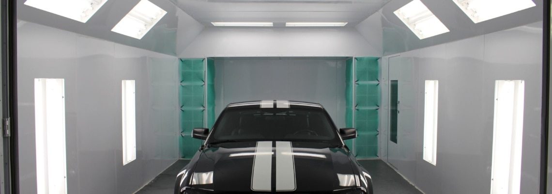 an automobile displayed alongside Epicor's latest innovation – a graphics-based interface for the Epicor PartExpert eCatalog