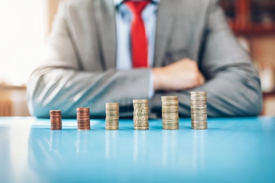 an image of the financial benefits of edi