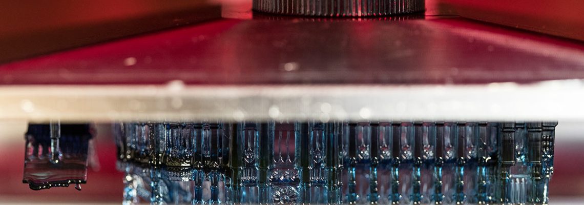 an image of additive manufacturing to represent 2021 manufacturing trends